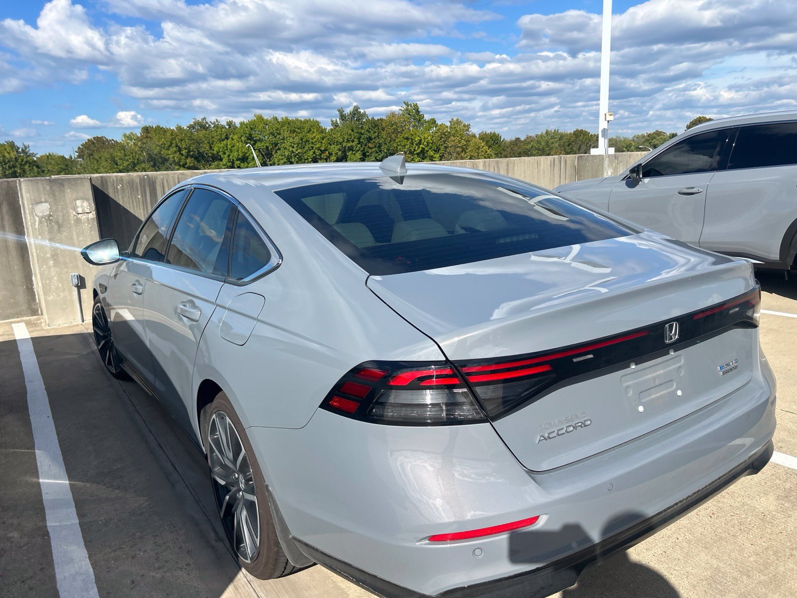 Used 2025 Honda Accord Touring image 26