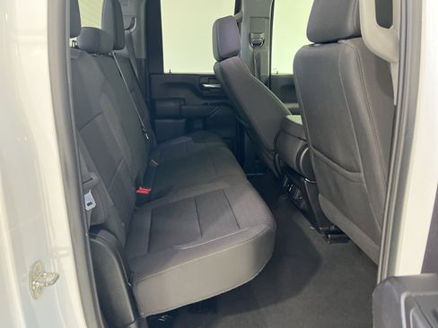 Used 2024 Chevrolet Silverado 2500 Custom w/ Custom Value Package image 22