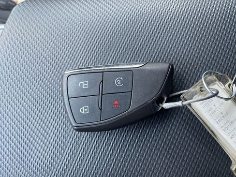 Used 2025 Chevrolet Equinox LT image 23