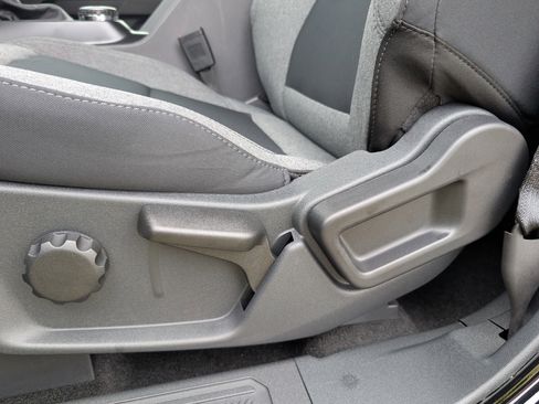 New 2025 Ford Bronco 2-Door image 24