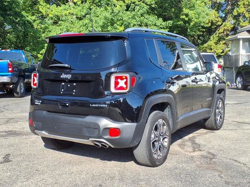 Used 2018 Jeep Renegade Limited image 9