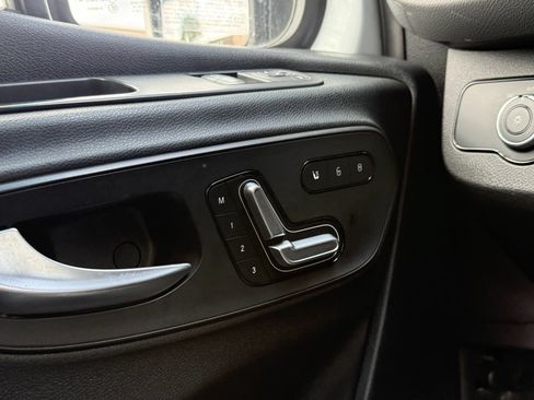 Used 2020 Mercedes-Benz Sprinter 2500 w/ Comfort Plus Package image 16