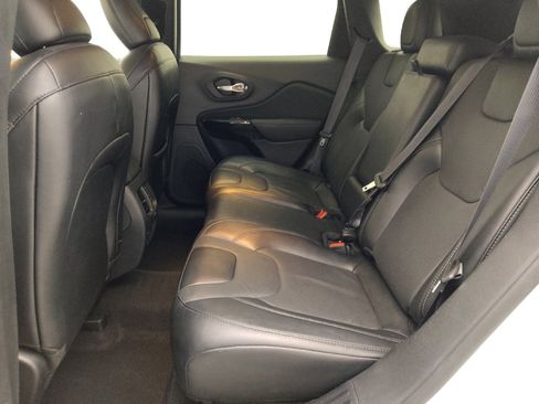 Used 2023 Jeep Cherokee Altitude Lux AWD/4WD image 18