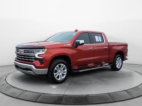Certified 2023 Chevrolet Silverado 1500 LTZ w/ LTZ Premium Package image 3