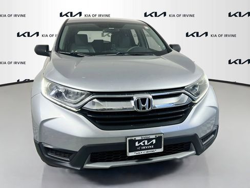 Used 2017 Honda CR-V LX image 2