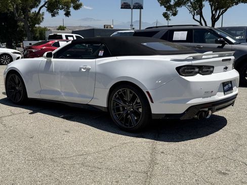 Used 2020 Chevrolet Camaro ZL1 RWD image 4