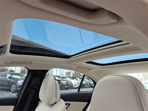 Certified 2025 Mercedes-Benz E 450 4MATIC Sedan image 16