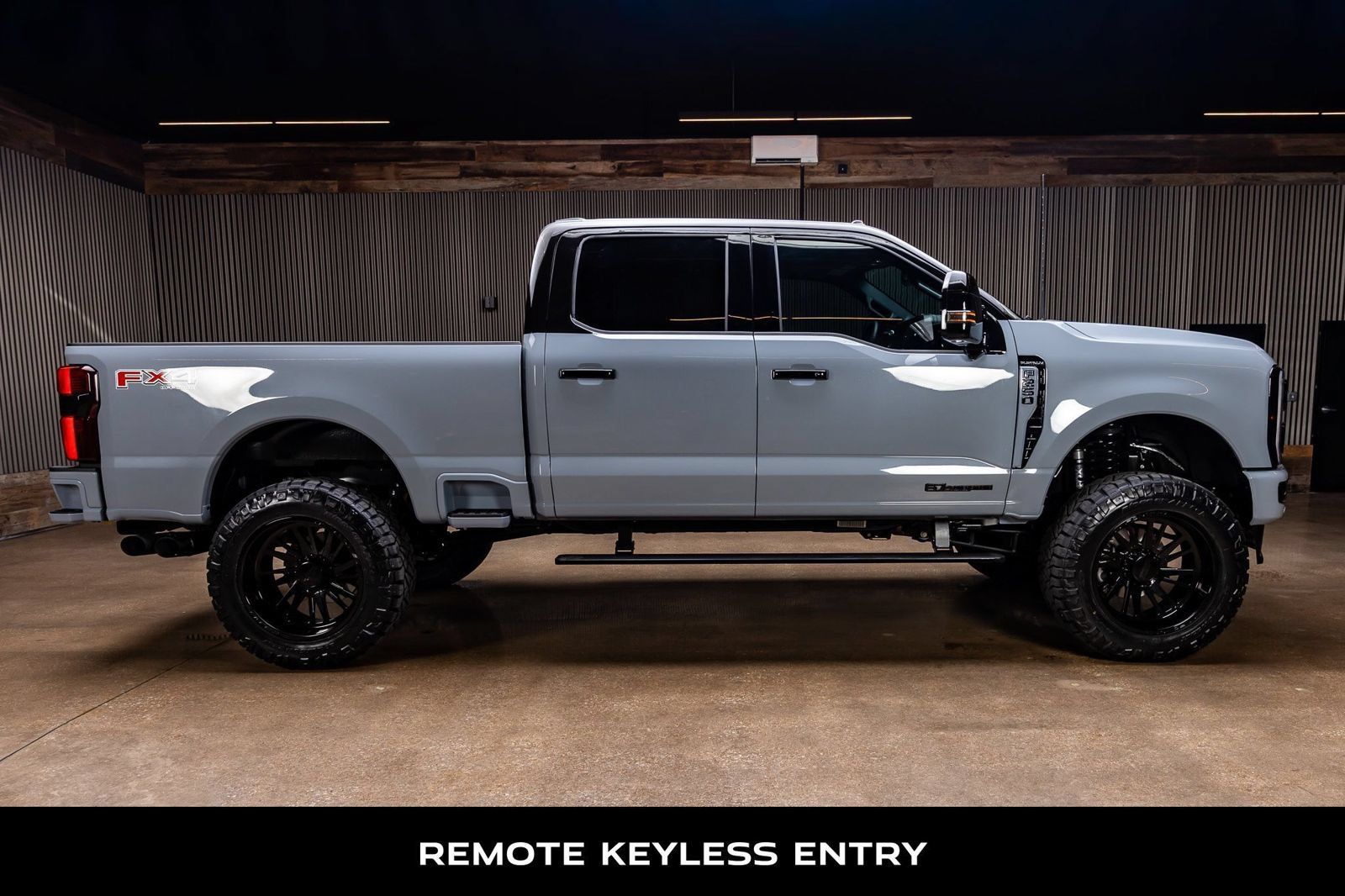 Used 2026 Ford F250 Platinum w/ FX4 Off-Road Package AWD/4WD image 11