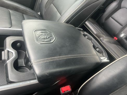 Used 2022 RAM 1500 Laramie w/ Sport Appearance Package image 25