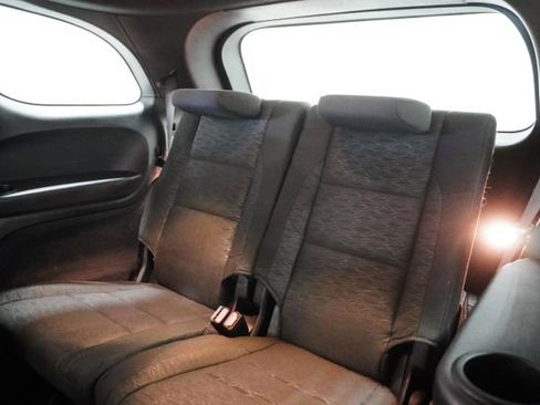 Used 2024 Dodge Durango SXT w/ 3rd Row Seating Group AWD/4WD image 13