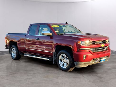 Used 2016 Chevrolet Silverado 1500 LTZ Z71 w/ LTZ Plus Package image 30