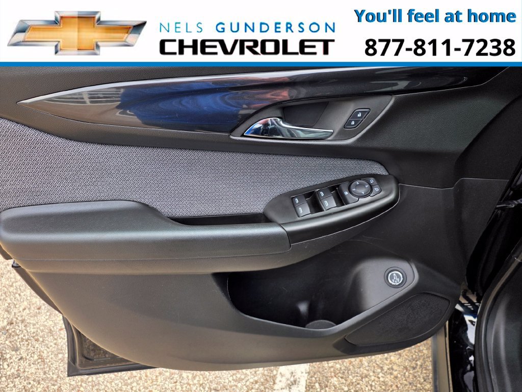 Used 2024 Chevrolet TrailBlazer LT w/ Convenience Package AWD/4WD image 16