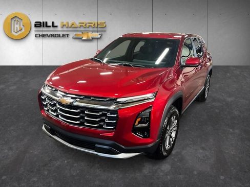 Used 2026 Chevrolet Equinox LT w/ Convenience Package II AWD/4WD image 1
