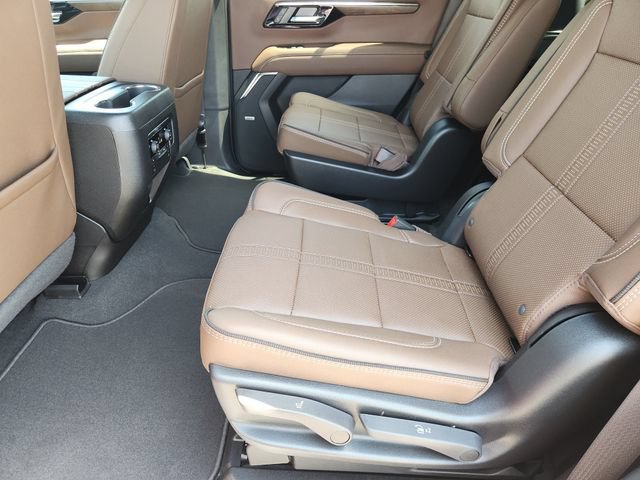 New 2026 Chevrolet Tahoe High Country AWD/4WD image 32