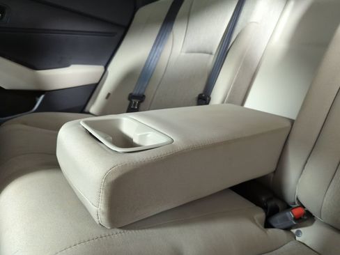 Certified 2024 Honda Accord EX image 32