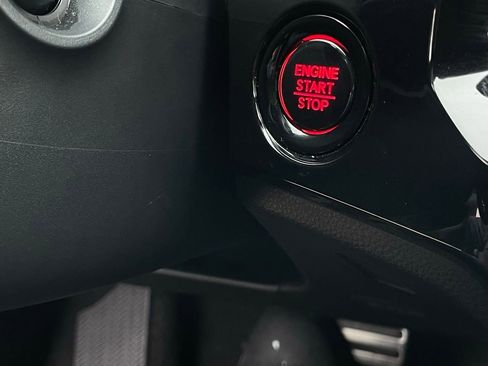 Used 2025 Honda Civic Sport image 16