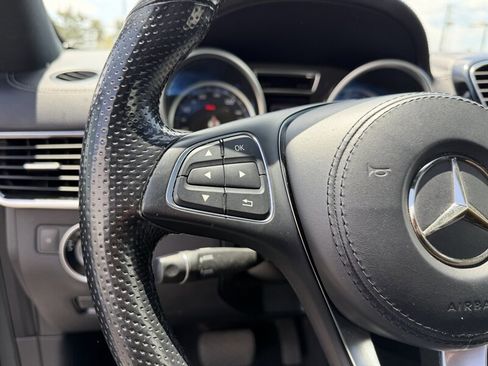 Used 2019 Mercedes-Benz GLS 450 4MATIC w/ Premium 1 Package image 32