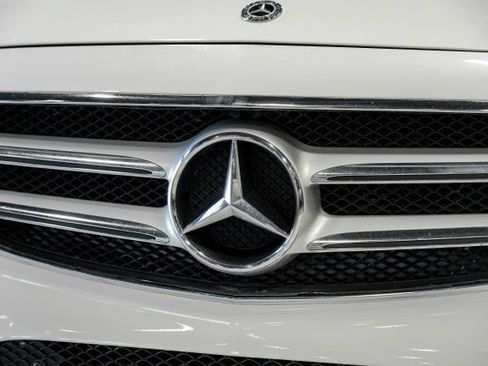 Used 2018 Mercedes-Benz E 300 w/ Premium 1 Package image 68