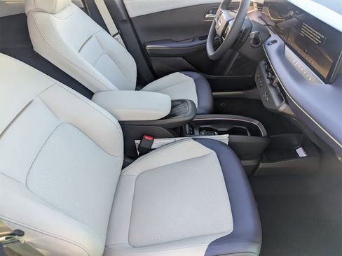 New 2026 Nissan Leaf SV+ image 13