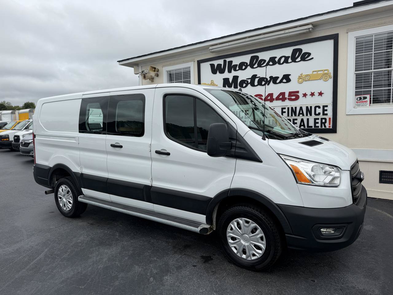 Used 2022 Ford Transit 250 Low Roof w/ Exterior Upgrade Package RWD image 2