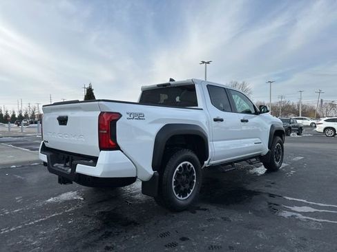 New 2026 Toyota Tacoma TRD Off-Road image 7