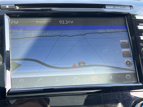 Used 2018 Nissan Murano SV w/ Premium Package image 30