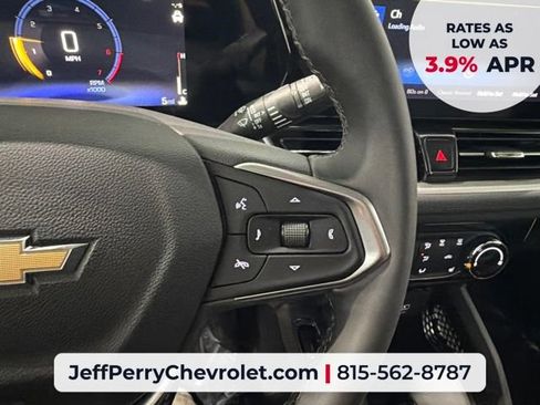 New 2026 Chevrolet TrailBlazer LT w/ LT Cold Weather Package FWD image 13