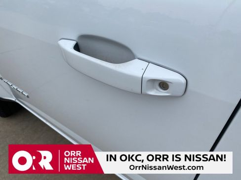 Used 2022 Chevrolet Colorado LT w/ Fleet Safety Package image 14