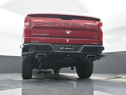 Used 2021 Chevrolet Silverado 1500 LT Trail Boss w/ Convenience Package II AWD/4WD image 38