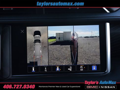 Used 2024 GMC Yukon Denali AWD/4WD image 24