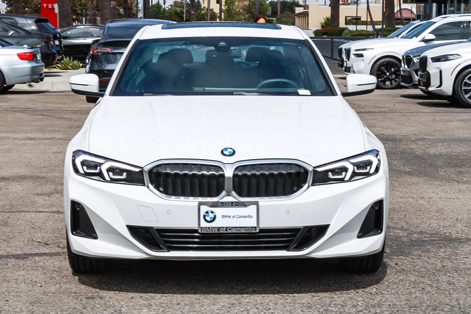 Used 2026 BMW 330i Sedan w/ Convenience Package RWD image 2