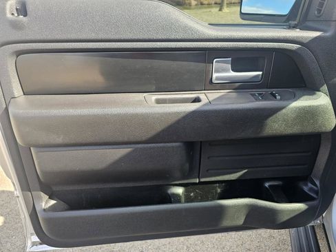 Used 2014 Ford F150 FX4 w/ FX Appearance Package image 21