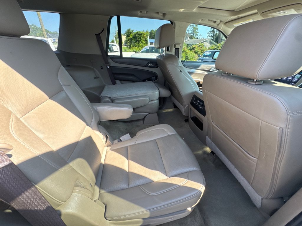 Used 2018 Chevrolet Tahoe Premier w/ RST Edition AWD/4WD image 9