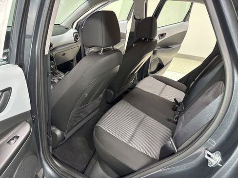 Used 2019 Hyundai Kona SE AWD/4WD image 23