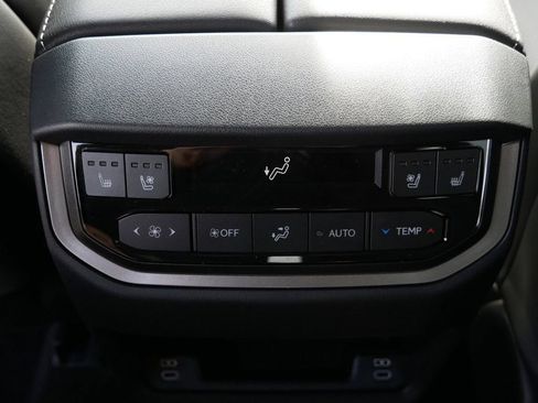New 2026 Lexus TX 500h AWD image 13