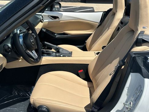 New 2026 MAZDA MX-5 Miata Grand Touring RWD image 15