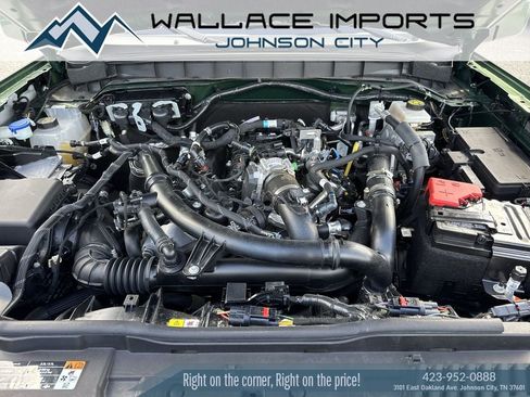 Used 2024 Ford Bronco Outer Banks AWD/4WD image 46