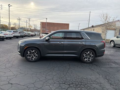Used 2022 Hyundai Palisade Calligraphy image 4