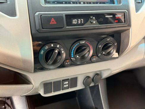 Used 2012 Toyota Tacoma PreRunner w/ TRD Off-Road Pkg RWD image 31