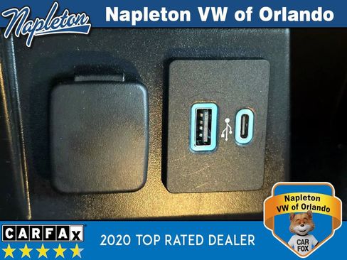 Used 2024 Ford Explorer ST-Line w/ Class IV Trailer Tow Package image 23