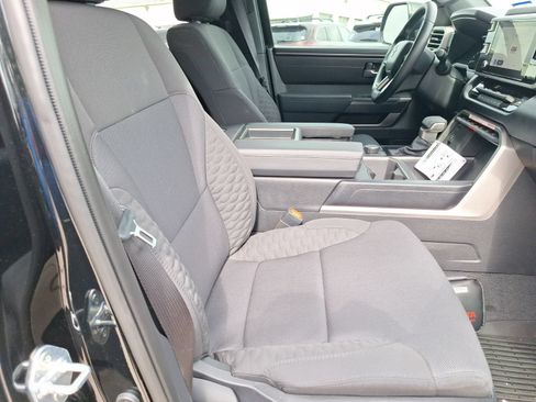 Used 2026 Toyota Tundra SR5 AWD/4WD image 31