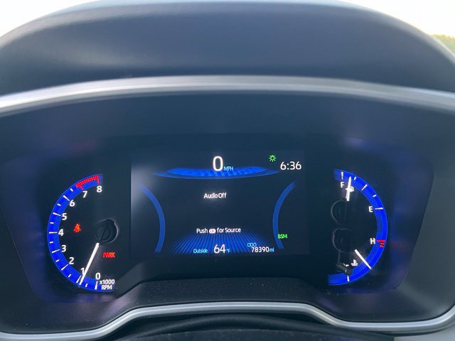 Used 2019 Toyota Corolla XSE FWD image 17