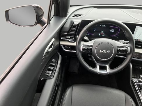 Used 2025 Kia Sportage X-Line AWD/4WD image 4