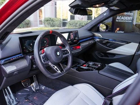 Used 2025 BMW M5 w/ Carbon Package AWD/4WD image 26
