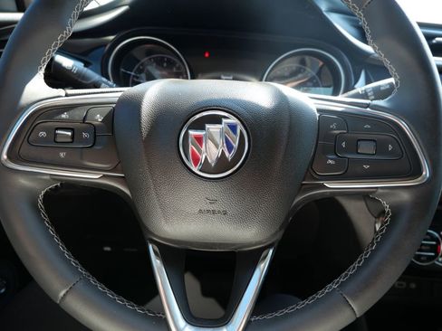 Used 2022 Buick Encore GX Select w/ Sport Touring Package FWD image 23