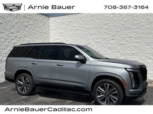 Used 2025 Cadillac Escalade Sport AWD/4WD image 1
