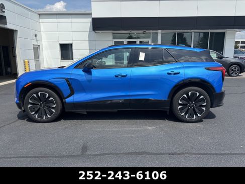 Used 2024 Chevrolet Blazer EV RS RWD image 3