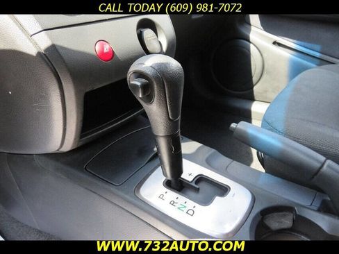 Used 2004 Mitsubishi Outlander LS image 13