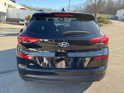 Used 2021 Hyundai Tucson SE w/ Cargo Package image 4