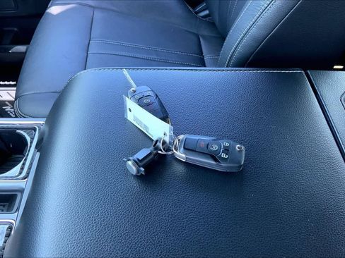 Used 2020 Ford F150 XLT w/ Equipment Group 302A Luxury image 14